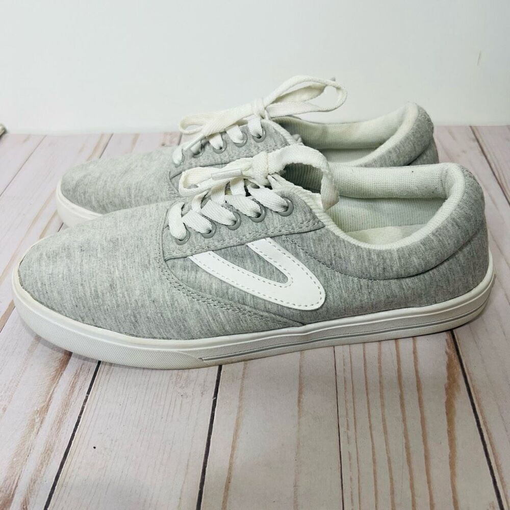 TretornโChelseaโSneakersโGrayโWhite